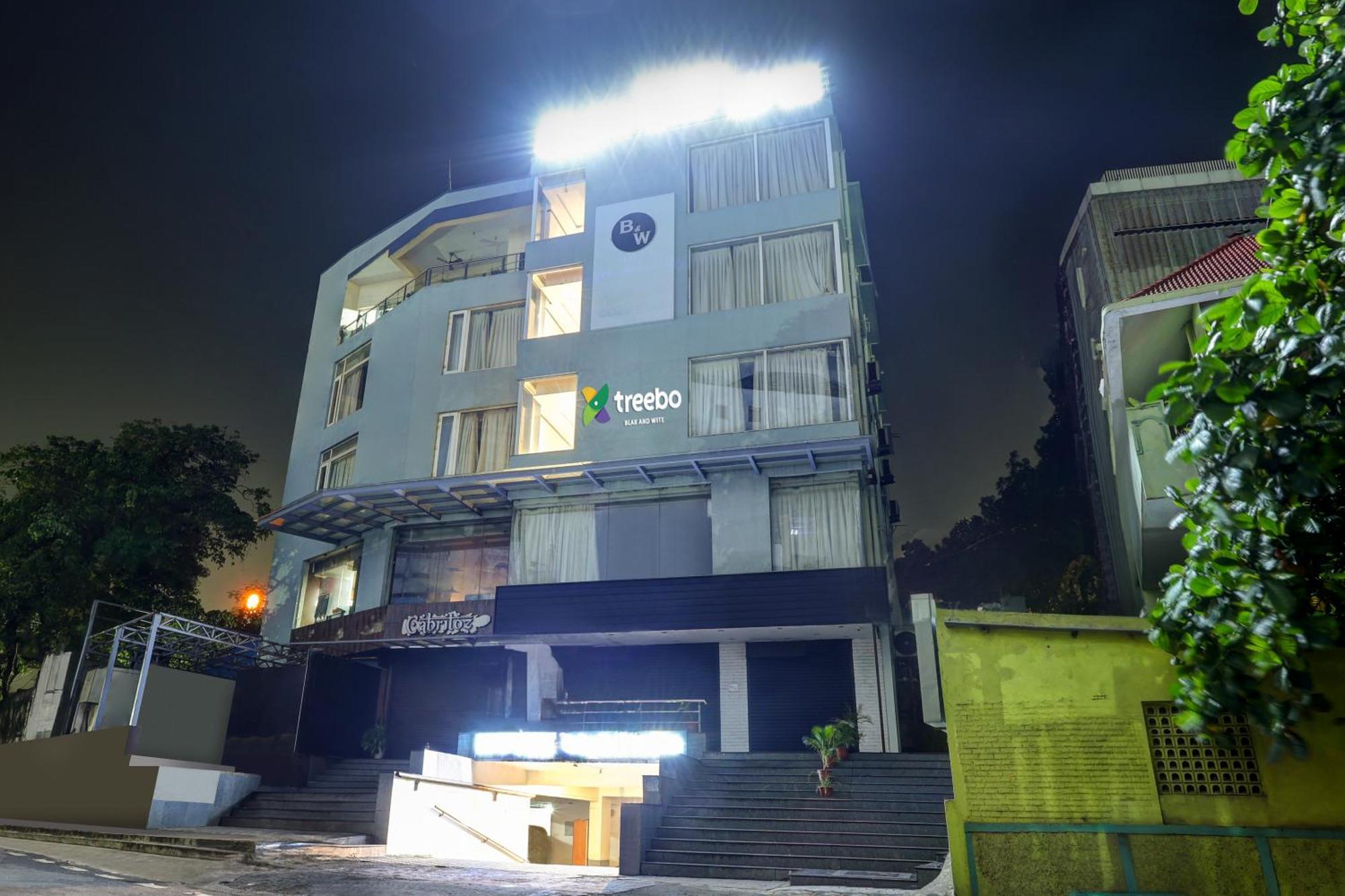 Treebo Blak & Wite Rk Beach Visakhapatnam Exterior foto