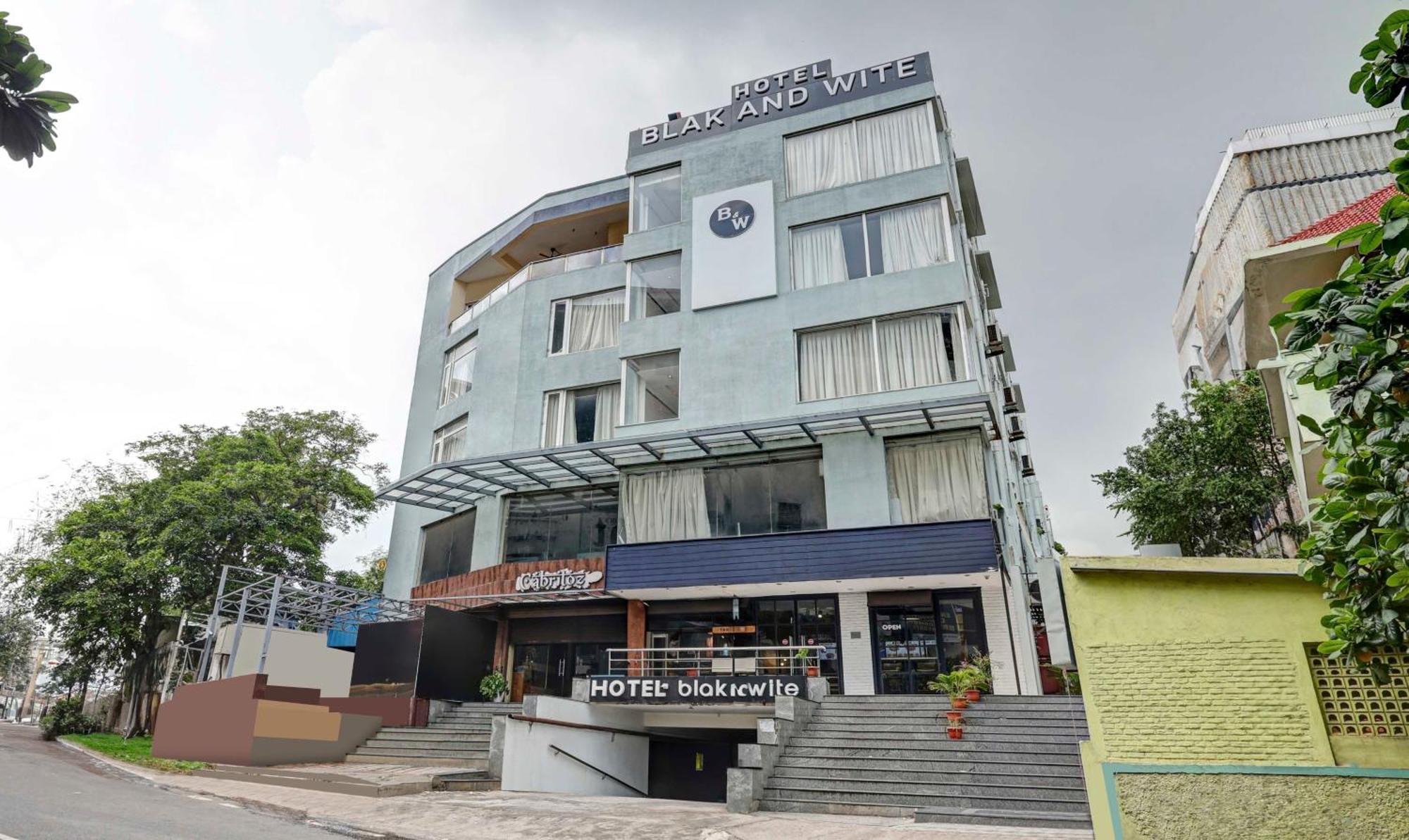 Treebo Blak & Wite Rk Beach Visakhapatnam Exterior foto