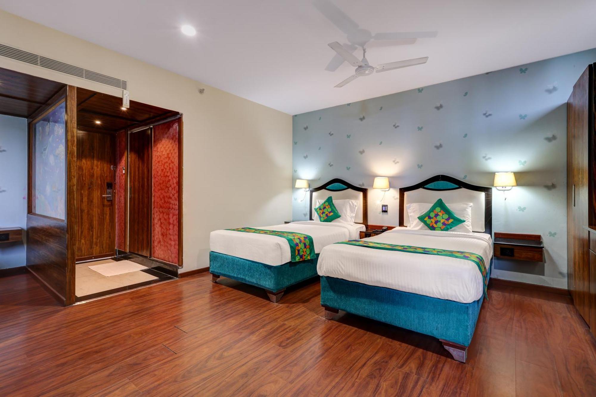 Treebo Blak & Wite Rk Beach Visakhapatnam Exterior foto