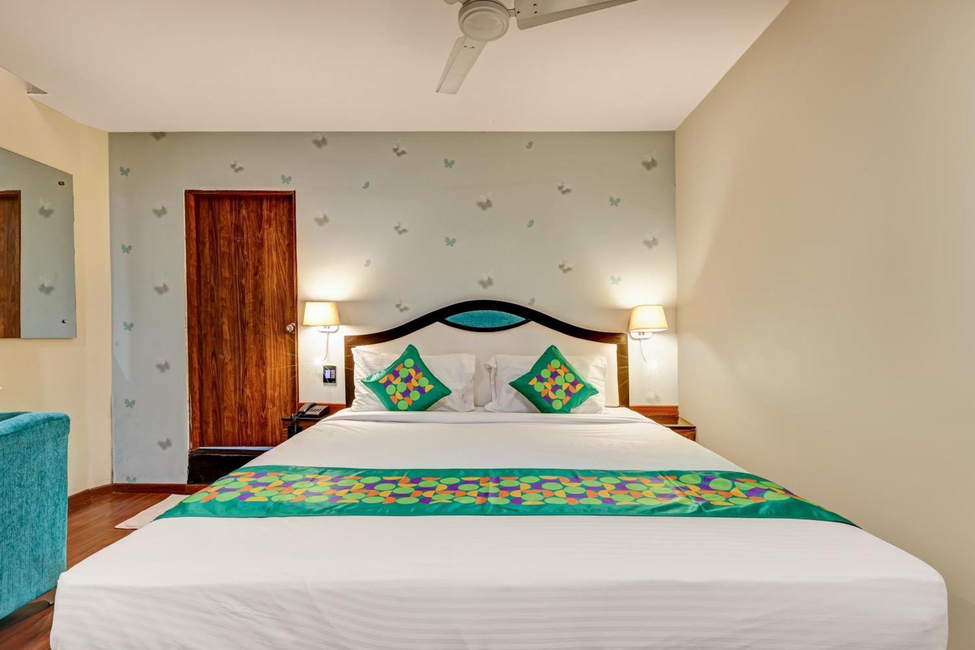 Treebo Blak & Wite Rk Beach Visakhapatnam Exterior foto