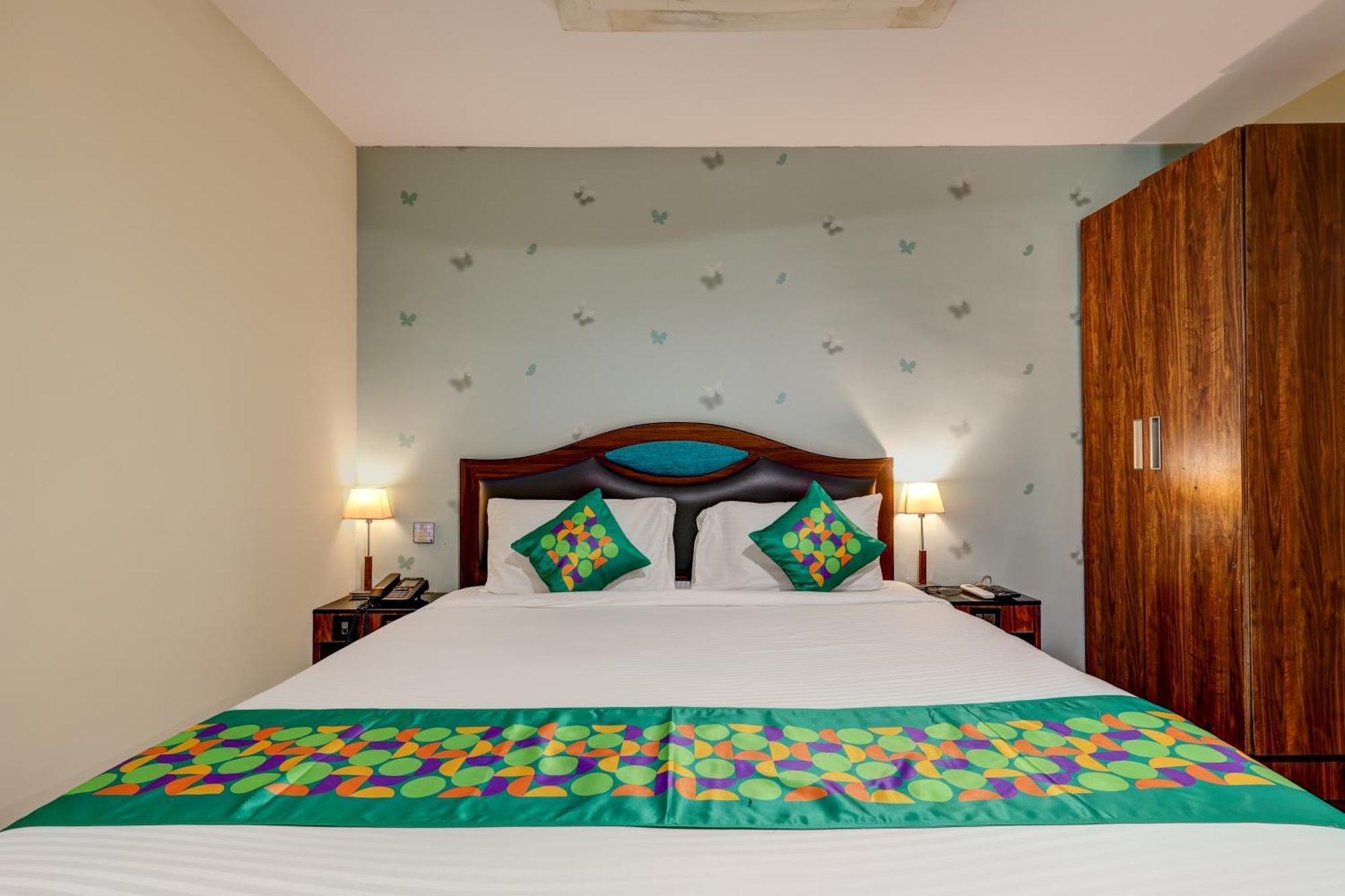 Treebo Blak & Wite Rk Beach Visakhapatnam Exterior foto